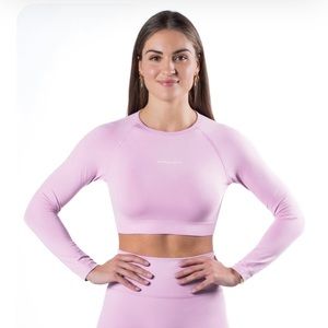 Alphalete long sleeve crop